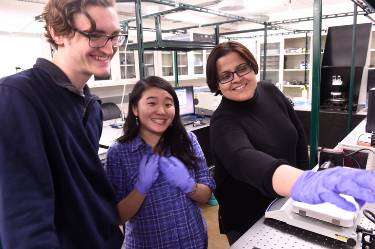 Fatima Toor with student researchers
