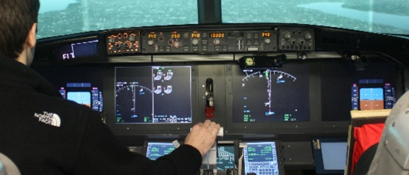 OPL Cargo Aircraft Simulator