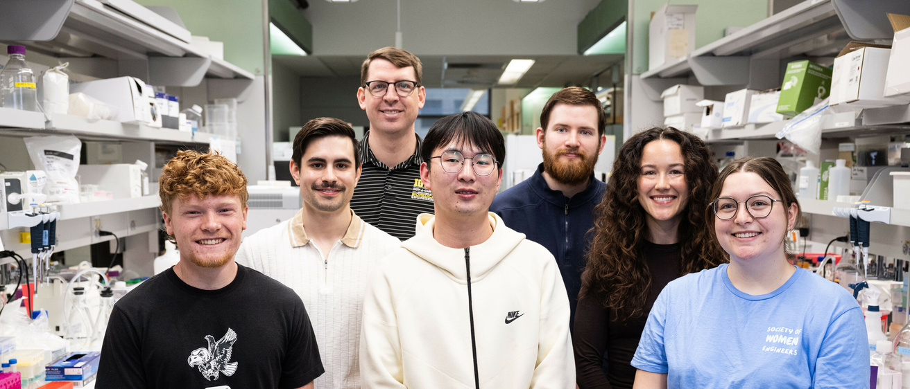 Group photo in a lab