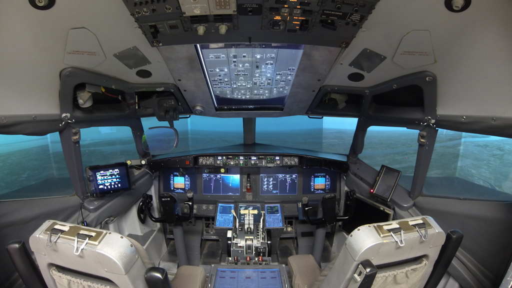 737 Simulator